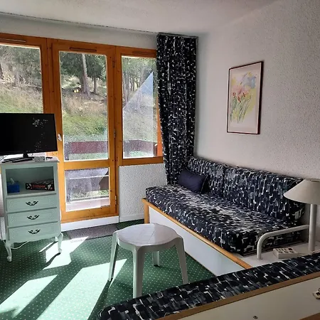 Apartment 2p A La Plagne, Balcon Sud, Proche Pistes Et Commerces, Equipe Pour 4 Pers. - Fr-1-353-119
